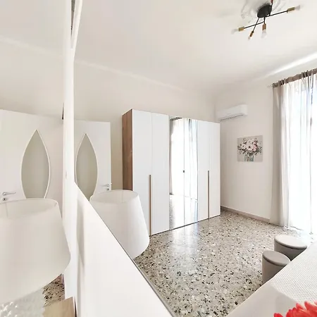 Dimora Amira Monopoli